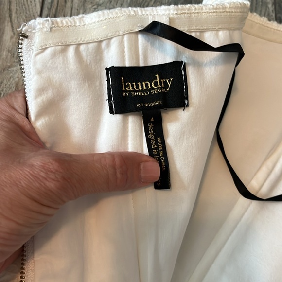 Laundry by Shelli Segal white eyelet dress - Picture 7 of 7
